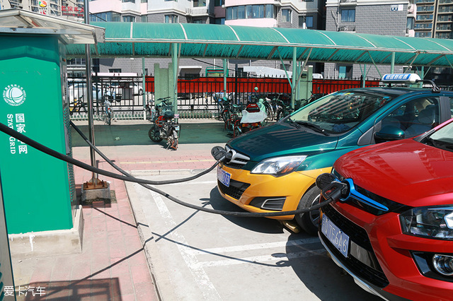 女神（經(jīng)）新能源用車記；充電省錢(qián)；北汽EX200